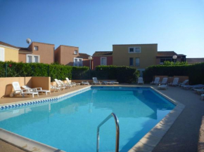 Maison avec Piscine, Tennis, Pétanque, Parking et Proche Plage - FR-1-387-171
